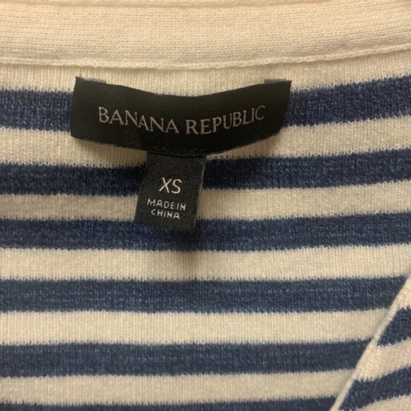 Banana Republic striped sweater - Picture 2 of 5
